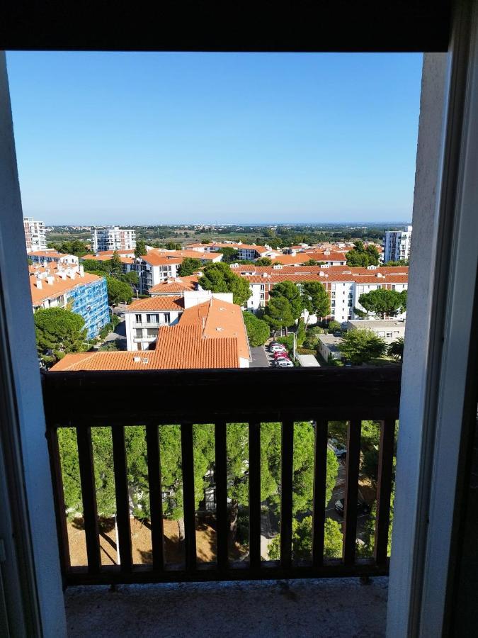 Chambre Double Chez L'Habitant, A Double Room For Guests Perpignan Exterior photo